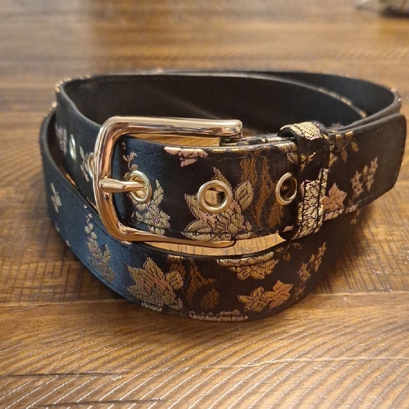 Floral Black and Gold Ladies Belt - Picture 1 of 4